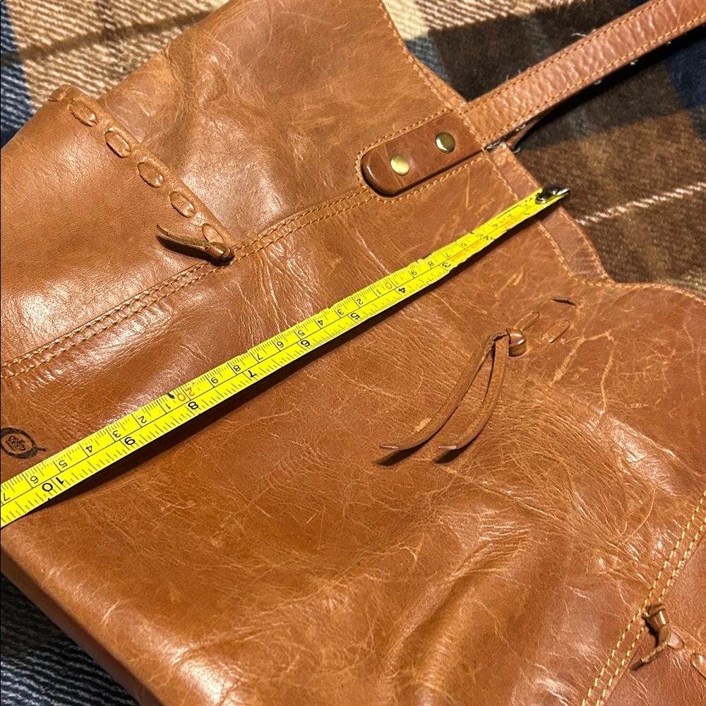 Born Tan Leather Handbag - Picture 10 of 13